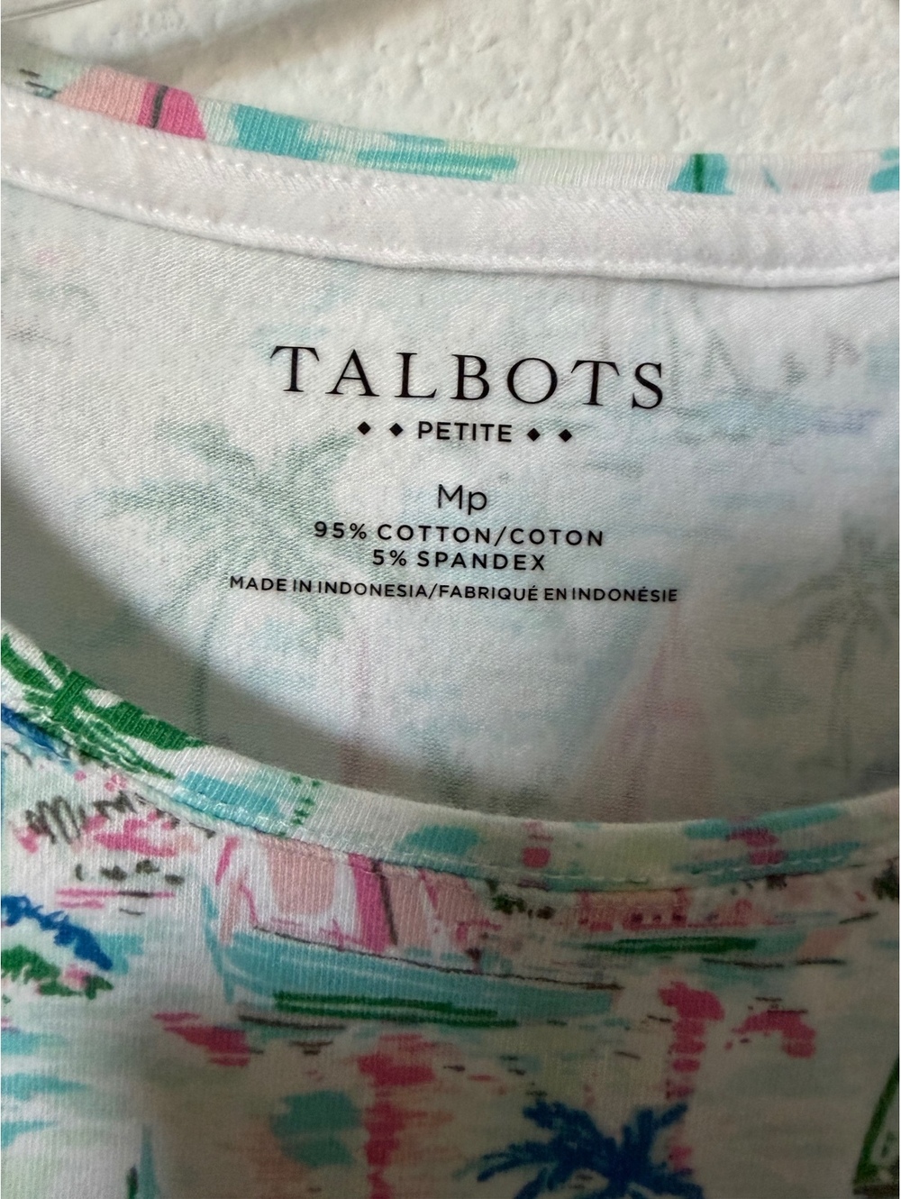 Talbots Short Sleeve Round Neck Colorful Sailboat T-Shirt Women's Size M Petite - Picture 5 of 7